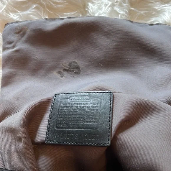 Coach vintage black well used shoulder bag - Picture 3 of 9